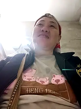 Snapshot of chich-bong chatting on 11/15/25, 03:19 chich-bong online show from 11/15/25, 03:19