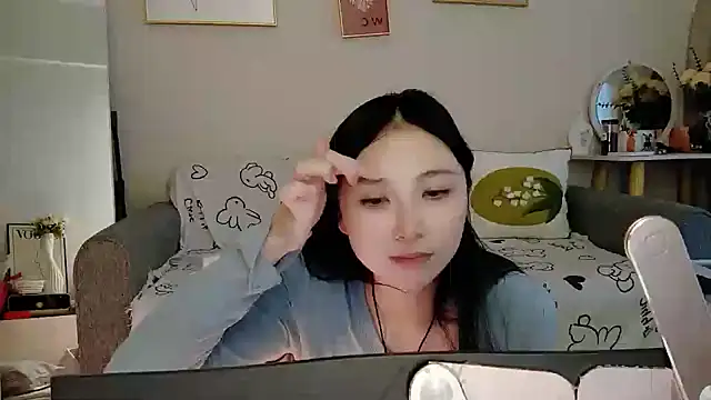 yuyan3929 online show from 11/29/25, 01:08