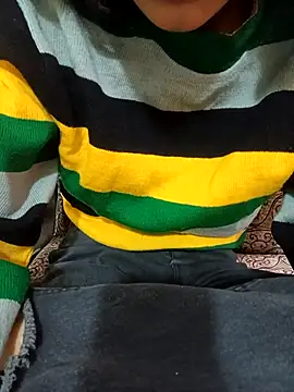 Snapshot of Fuck_me_babyy chatting on 11/12/25, 04:24 Fuck me babyy online show from 11/12/25, 04:24