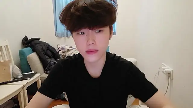 L1kuto online show from 02/26/26, 06:34