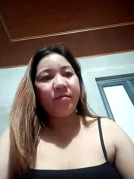Tinilove68 online show from 10/22/25, 11:32