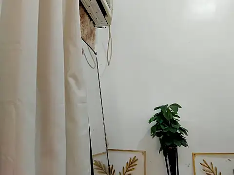 chicc alexa online show from 11/27/25, 02:08