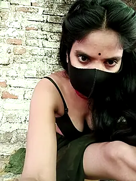 Shreya-750 online show from 07/25/26, 05:05