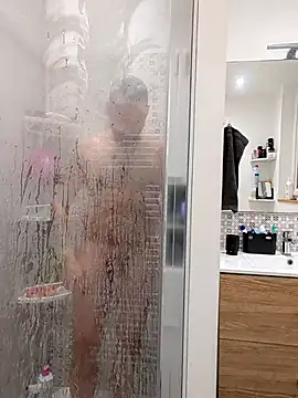 Bdjjdjjx online show from 11/04/25, 07:13