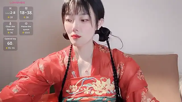 upoo7lt online show from 04/09/26, 02:11