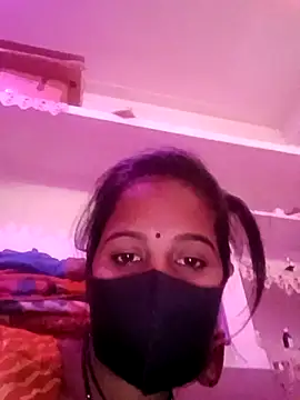 Snapshot of Hot_princess_1 chatting on 12/20/25, 07:04 Hot princess 1 online show from 12/20/25, 07:04