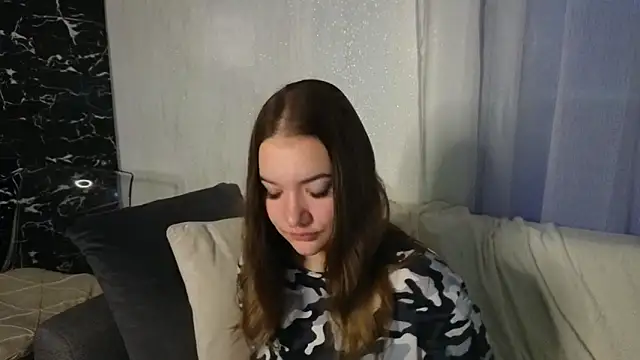 Biancka  online show from 11/24/25, 05:29