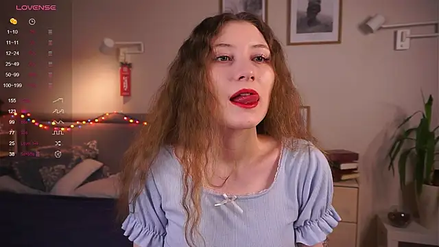 MegganKinson online show from 01/07/26, 05:21