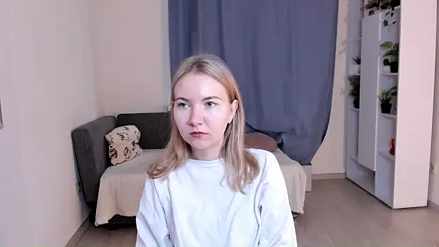 CathyHeximer online show from 11/10/25, 07:07