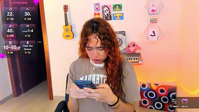 AdelineEsposito online show from 02/04/26, 03:45