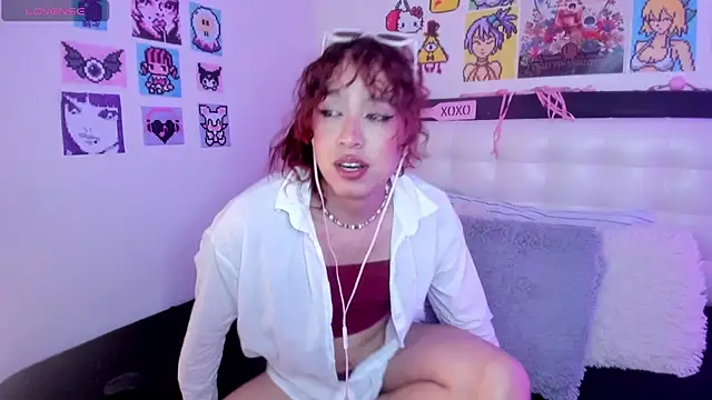 AdelineEsposito online show from 04/08/26, 04:23