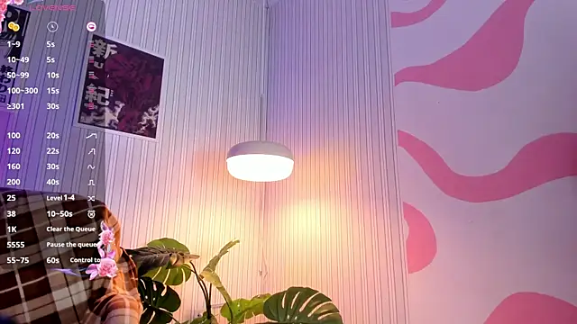 lexirouge   online show from 01/14/26, 08:36