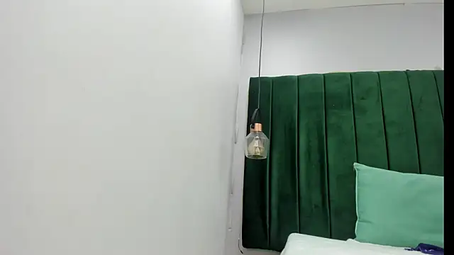 Melody Horney online show from 02/11/26, 02:27