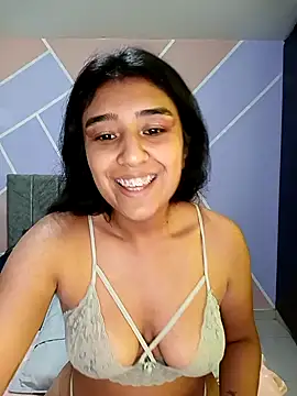 Nahomievans233 online show from 10/29/25, 12:51