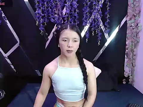 Snapshot of JulietaDiamond chatting on 12/02/25, 07:31 JulietaDiamond online show from 12/02/25, 07:31