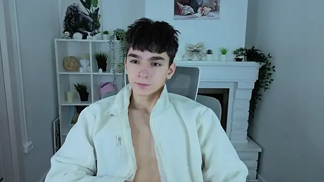 YamiTwink online show from 12/14/25, 08:46