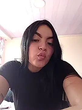 Nuvi jonhs online show from 10/30/25, 08:20