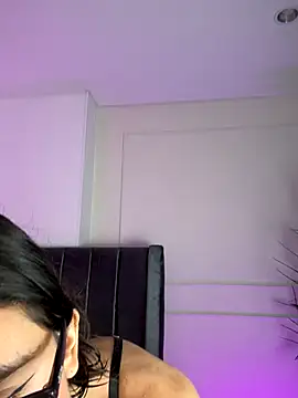 imsofi kf online show from 11/28/25, 05:15