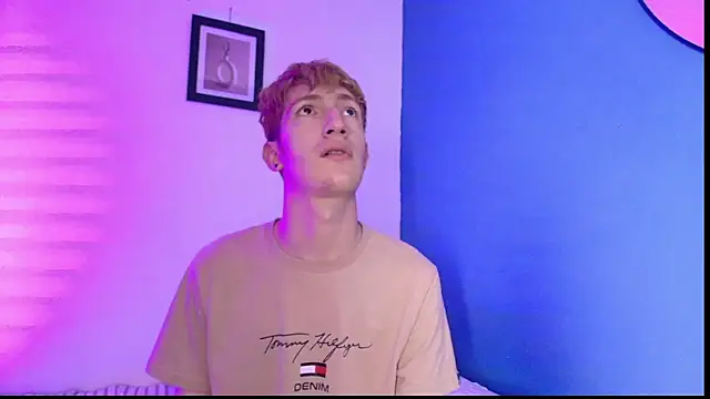 Erick Taylor3 online show from 04/12/26, 07:41