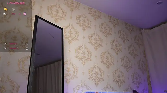 Snapshot of Wilder_Wein chatting on 12/18/25, 08:26 Wilder Wein online show from 12/18/25, 08:26