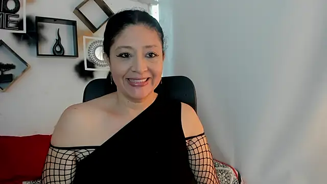 Snapshot of tatis_sofia chatting on 12/05/25, 01:09 tatis sofia online show from 12/05/25, 01:09