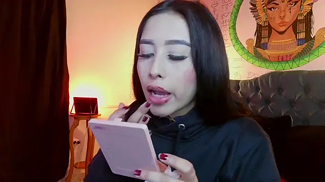 Snapshot of melissa__dolce chatting on 12/20/25, 09:00 melissa dolce online show from 12/20/25, 09:00