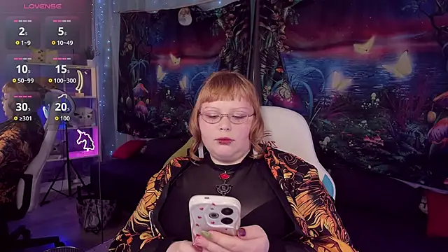 LottieReed online show from 01/13/26, 04:12