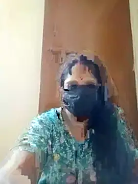 tamilammu1431 online show from 11/12/25, 04:35