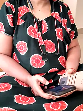 tamilammu1431 online show from 04/17/26, 04:48