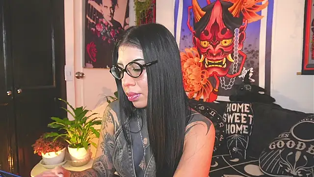 Dalia Vorhees online show from 07/04/26, 02:07