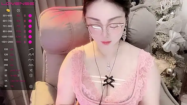 Snapshot of Monica-666888- chatting on 06/20/26, 04:10 Monica-666888- online show from 06/20/26, 04:10