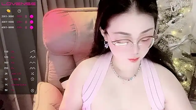 Snapshot of Monica-666888- chatting on 06/24/26, 05:01 Monica-666888- online show from 06/24/26, 05:01
