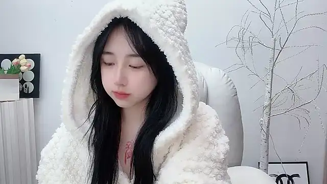 Love-hanzaizai718 online show from 11/25/25, 02:50