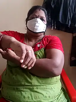 sreemamitha9 online show from 11/18/25, 07:02