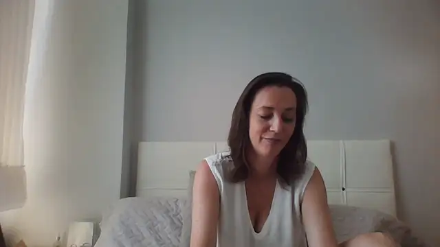 ArianaStarr online show from 06/27/26, 07:35
