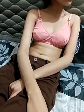 Amisha Lovely online show from 11/26/25, 06:47