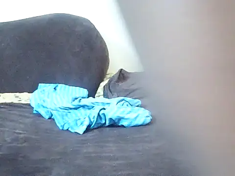 noluthandozuma online show from 10/29/25, 10:50