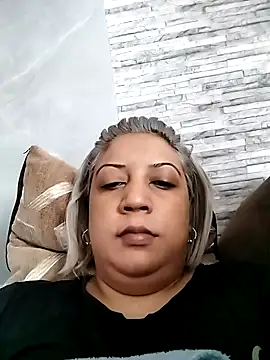 IndianLara online show from 11/25/25, 04:34