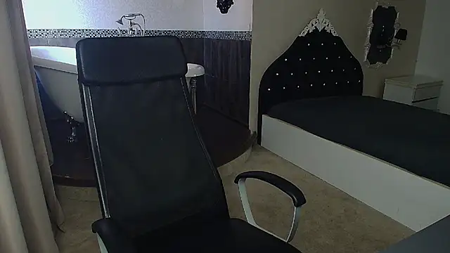 MicahLane online show from 07/05/26, 04:19