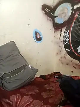 Snapshot of HSexy_Men00 chatting on 12/14/25, 05:35 HSexy Men00 online show from 12/14/25, 05:35