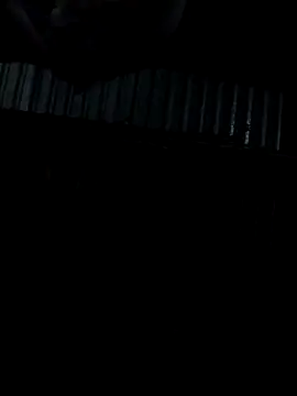 Snapshot of HSexy_Men00 chatting on 12/17/25, 08:20 HSexy Men00 online show from 12/17/25, 08:20