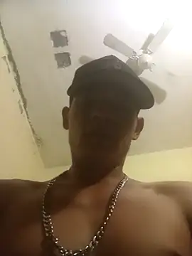 Snapshot of HSexy_Men00 chatting on 02/23/26, 02:53 HSexy Men00 online show from 02/23/26, 02:53