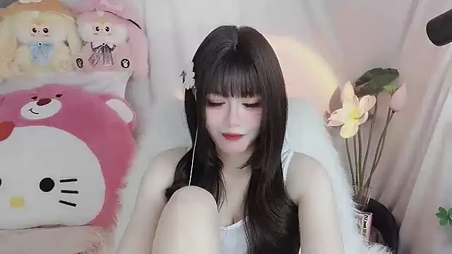 Snapshot of -zhuzhu-999- chatting on 04/23/26, 08:11 -zhuzhu-999- online show from 04/23/26, 08:11