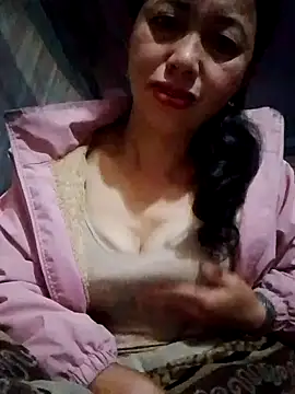 TRIEUTRIEU20 online show from 10/26/25, 05:52