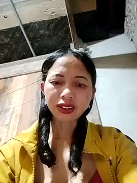 TRIEUTRIEU20 online show from 11/11/25, 09:37