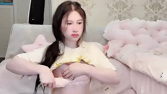 anna-888- online show from 04/05/26, 03:31