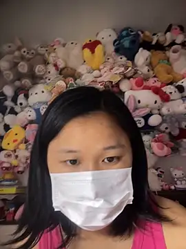 Snapshot of shasha-sm chatting on 10/23/25, 02:49 shasha-sm online show from 10/23/25, 02:49