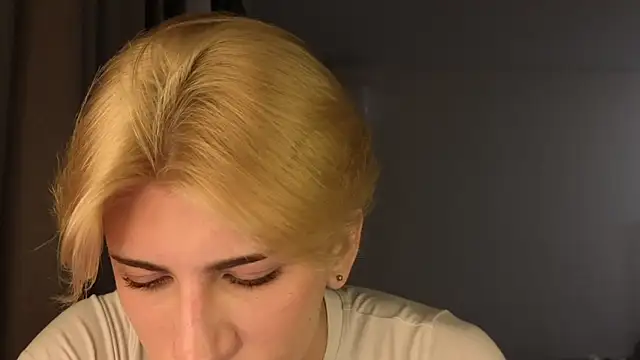 Oliver star boy  online show from 05/07/26, 06:24