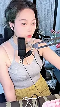 xiaobao-1188 online show from 11/15/25, 05:31