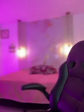 amber white15 online show from 02/21/26, 01:28